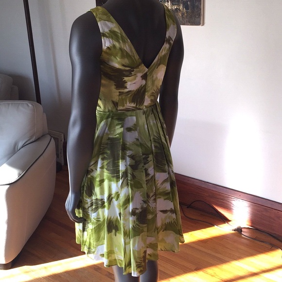 NWT 🌸 Ann Taylor Summer Dress - Green & White - Picture 2 of 7
